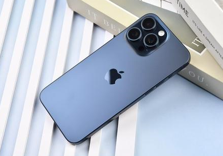 元阳苹果维修点分享iPhone 15 Pro Max屏幕更换全新实操风险 